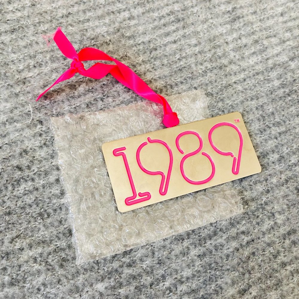 Taylor Swift: Ornament Bundle!